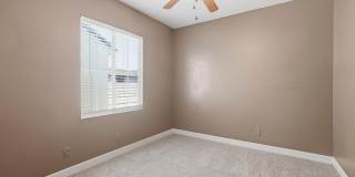 15372 W DAHLIA Drive Gallery 29