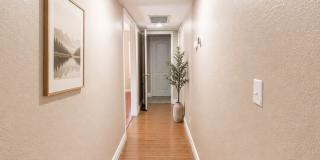 Convenient & Modern 3-BR/2.5-BA Home in Northwest Fresno Gallery 7