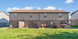 Pet Friendly Two Bedroom! Gallery 23