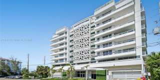 9261 E Bay Harbor Dr Gallery 1