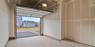 This stunning luxury 2-story condo has 3 beds & 2.5 baths with over 1500 sq ft of living space. Gallery 29