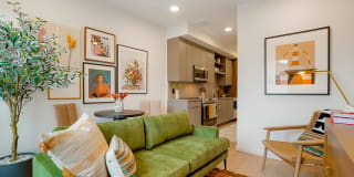 Quin + Nita Gallery 8