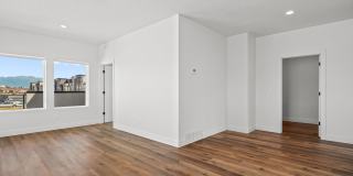 481 W 1760 N - 28 Gallery 34