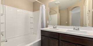 7742 West Palm Lane Gallery 24