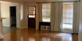 Great Location Close to LSU Gallery 3