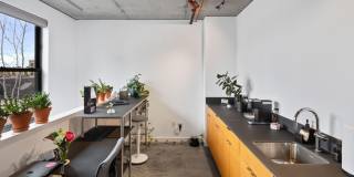 200 Park Avenue Gallery 43