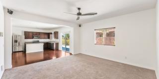 Check this Beautiful 2 story Home in a corner lot at end of the street Gallery 9