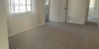 2718 East 18th Street Gallery 16