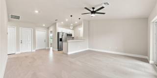 736-738 Gilbert Avenue S Gallery 10