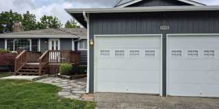 3501 205th Pl Sw Gallery 1