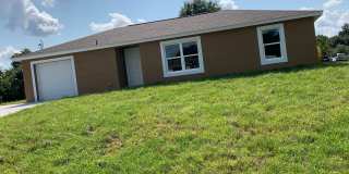 Charming 3BR House in Labelle Gallery 1