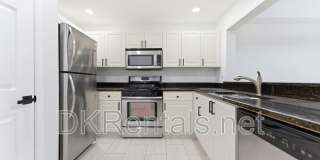 220 Renaissance Pkwy NE Gallery 14