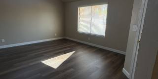 5095 West Kadota Avenue Gallery 8