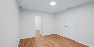 4545 S Drexel Boulevard Gallery 27