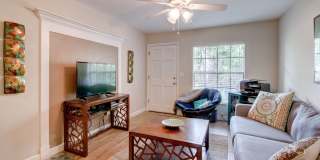 Center Court Apartments Gallery 1