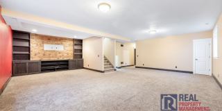 Beautiful - Elegant - 5 Bedrooms - 3 Car - 3,700 sq ft - Home for rent Beautiful - Elegant - 5 Bedrooms - 3 Car - 3,700 sq ft - Home for rent Gallery 30