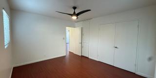 Charming 2BR/1BA Downstairs Unit with Private Yard in South Park Gallery 10