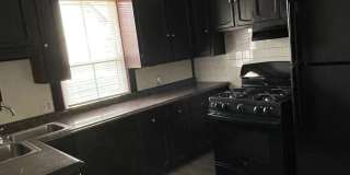 41 Clarendon St Gallery 16