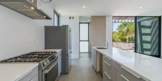 Zen House | Award-Winning Architectural Lease in Manhattan Beach Gallery 41