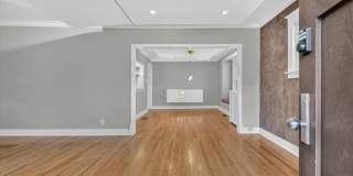 7122 Nashville Avenue Gallery 10