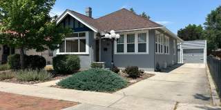 Downtown bungalow Gallery 1