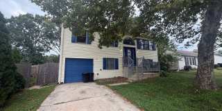 Four-Bedroom Home with Pool in Barnegat Township Gallery 1