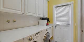 124 Courtenay Court Gallery 9