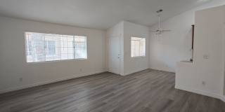 1612 North Torrey Pines Drive - 104#104 Gallery 6
