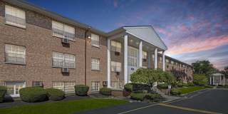 Briarcliff Plaza Gallery 20