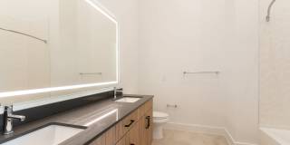 Lyle Apartments Gallery 78