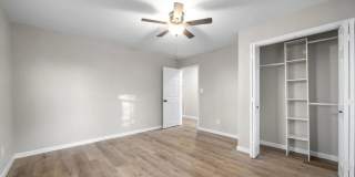 828 Gracey Avenue Gallery 27