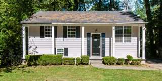 Spacious Doraville Retreat with Screened Porch & Parkside Living Gallery 1