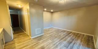 4 Bedroom, 3.5 Bath Townhouse Currently Gallery 1