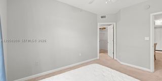 5060 Fairways Cir Gallery 12