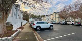 End-Unit 3BR Townhome Minutes to NCSU, Downtown & Crossroads Gallery 32