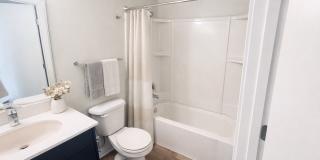 Phinney Flats Gallery 6