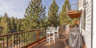 Stunning Fully Furnished 4-Bedroom Home with Amazing Views, EV Charger & Solar in Big Bear! Gallery 39