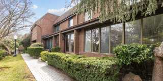 18 Acorn Ponds Drive Gallery 1