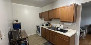 3619 N Pine Grove Ave Gallery 4