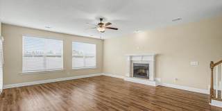 4 Bed/3.5 Bath Home in The Palms at New Hampstead Gallery 13