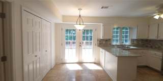 190 Barrington Drive E Gallery 6