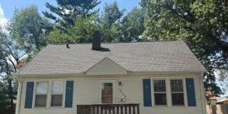 3 Bedroom One Bath home at 68th St in Urbandale Gallery 1