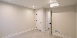 2147 N FRANKLIN Street Gallery 19