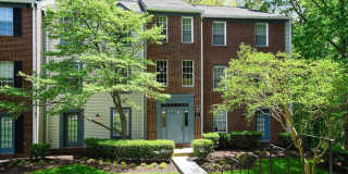 678 NEWBRIDGE Court unit: 4 Gallery 1