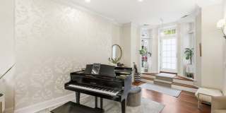 22 E Division Street Gallery 5