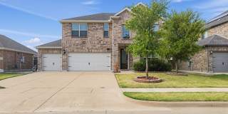 Spacious 4-Bedroom Home in ArrowBrooke with Huge Backyard & 3-Car Garage Gallery 1