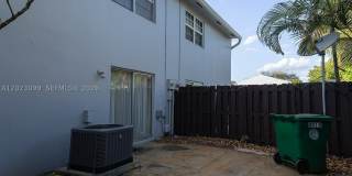 8018 SW 18th Ct Gallery 21