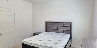 6868 Sky Pointe Drive Gallery 25