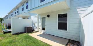 * MOVE IN SPECIAL *Newer Townhome in Destin Gallery 33