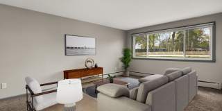 1284 Snelling Avenue North Gallery 1